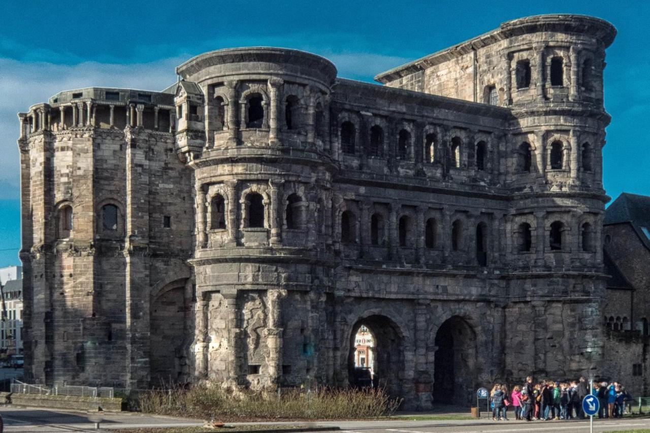 Ferienwohnung Kirchturmblick Euren เทรียร์ ภายนอก รูปภาพ