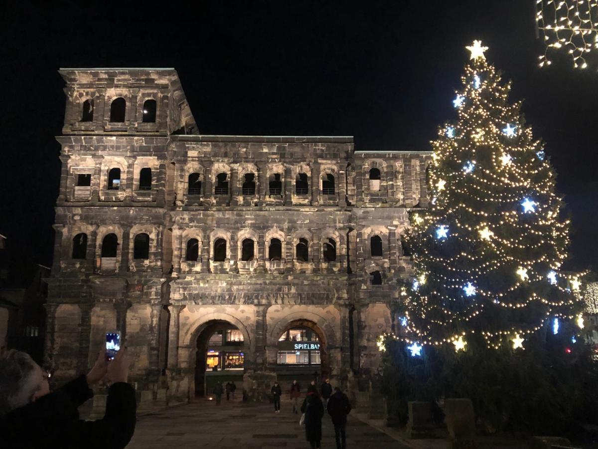Ferienwohnung Kirchturmblick Euren เทรียร์ ภายนอก รูปภาพ