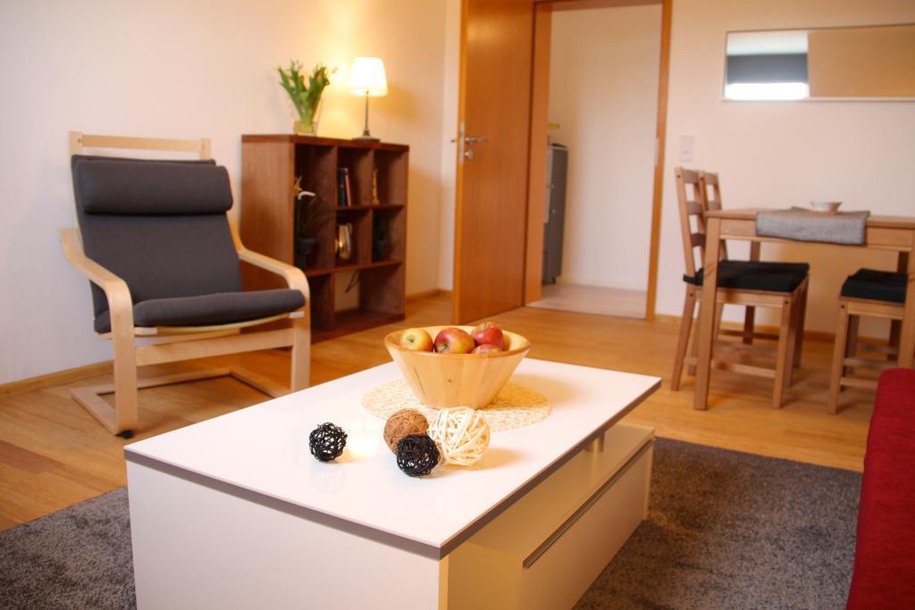 Ferienwohnung Kirchturmblick Euren เทรียร์ ภายนอก รูปภาพ